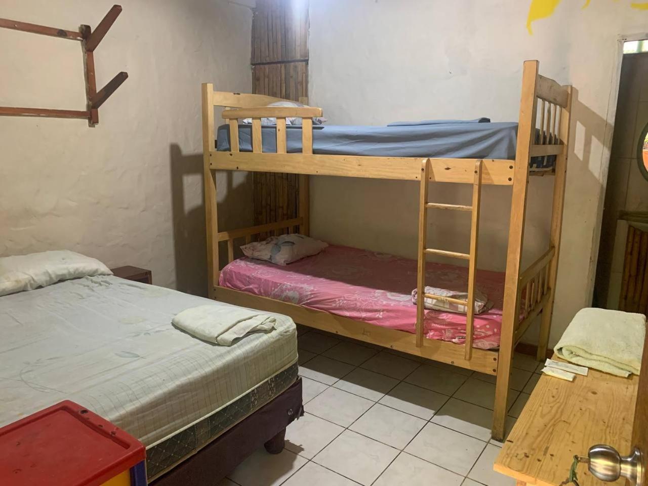 Hostal Mamacucha Montañita Esterno foto